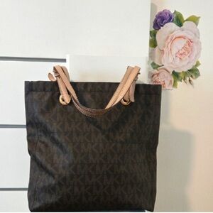 Michael Kors Signature Monogram Leather Jet Set Tote Brown Shoulder Bag Large